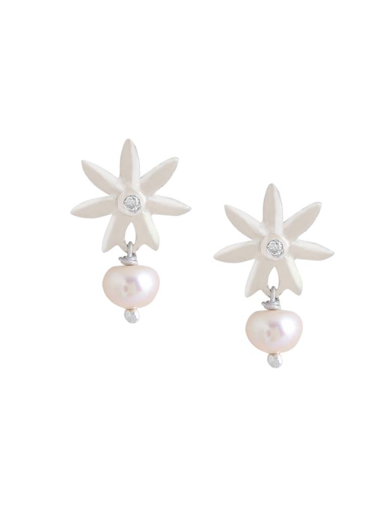 925 Sterling Silver Moissanite Studded Earring With Dangling Pearl : SILDWE022