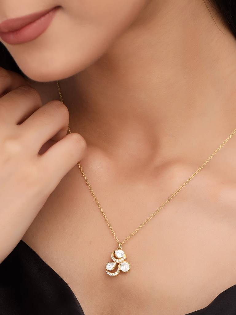 925 Sterling Silver Gold-Plated Moissanite Studded Pendant With Chain : SILDWP015