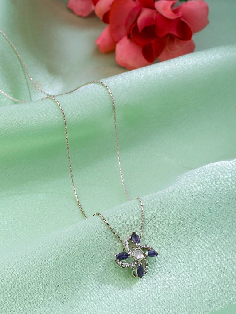 925 Sterling Silver Lolite And Moissanite Studded Pendant With Chain : SILDWP022