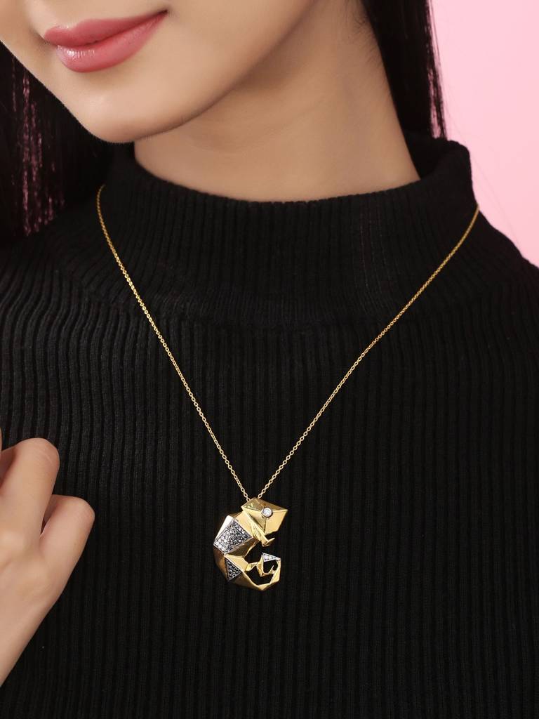 925 Sterling Silver Gold Plated Jungle Geometries Chameleon Pendant : SILJSP004