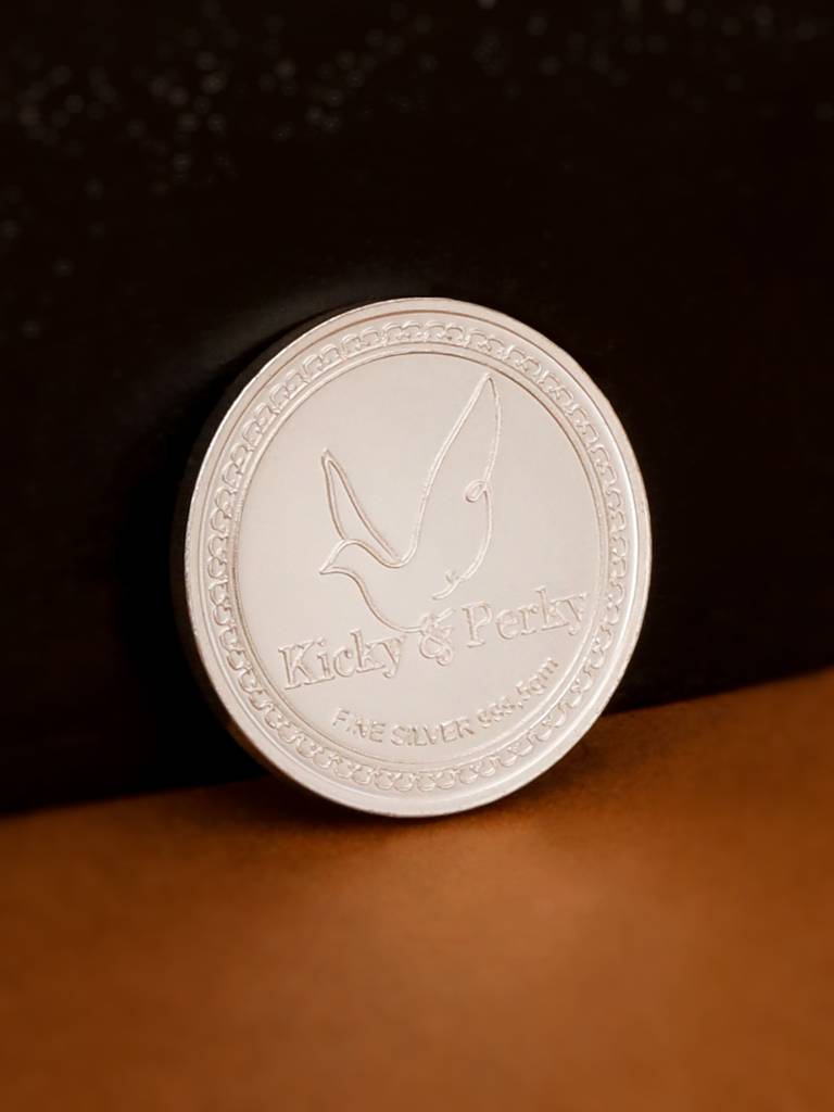 Kicky And Perky 999 Silver Lord Ganesha And Goddess Lakshmi Round Coin- 5Gm : SILKNPC001