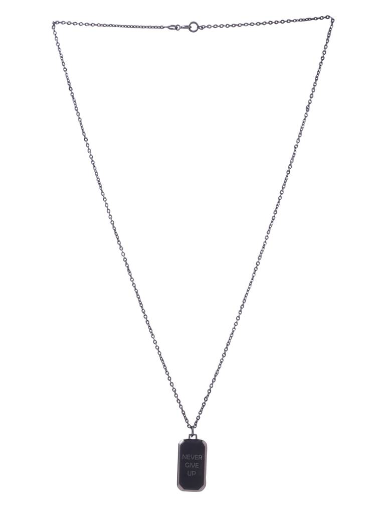 The Ornate Filigree Crest Pendant With Chain For Men : SILMENP021