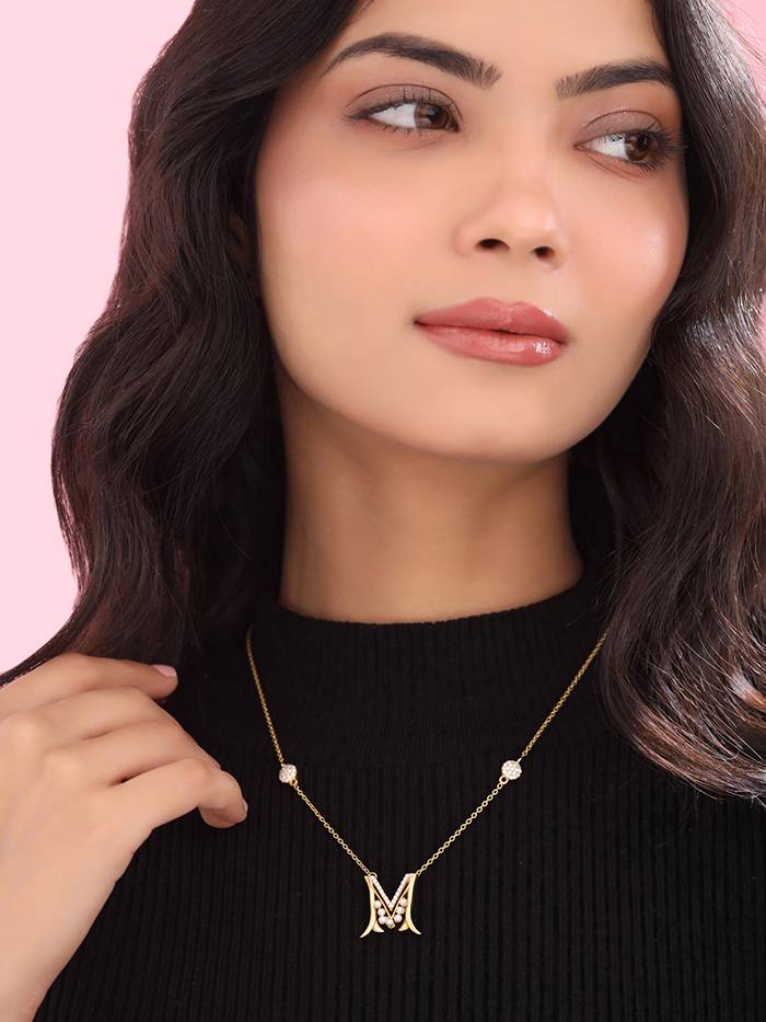 925 Sterling Silver Moissanite & Labradorite Studded 'M' Alphabet Pendant With Chain : SILSNP013