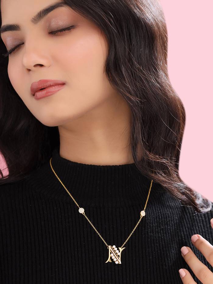 925 Sterling Silver Moissanite & Labradorite Studded 'N' Alphabet Pendant With Chain : SILSNP014