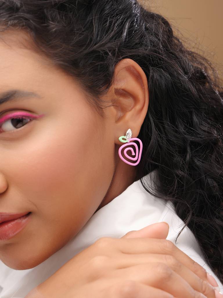 Kicky And Perky 925 Sterling Silver Pink And Green Enamel Strawberry Stud Earring For Women : SILSPE008