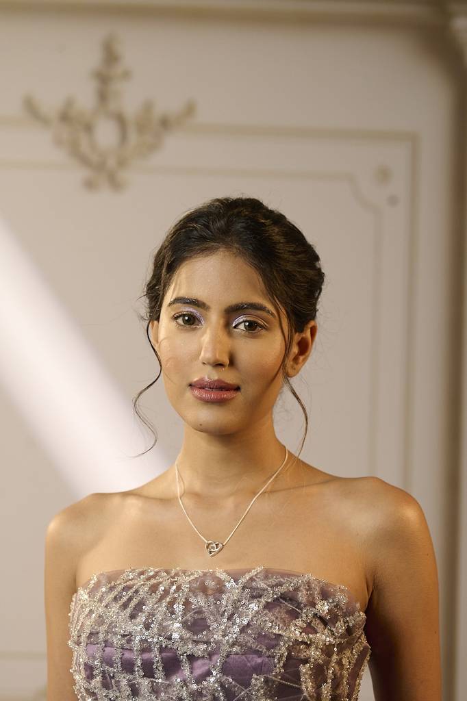 Kicky And Perky 925 Sterling Silver Heart Shape Pendant With Chain For Women : SILVALP005