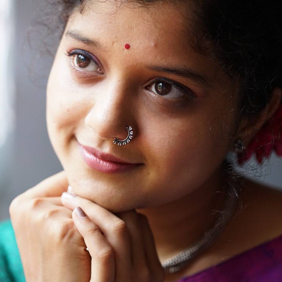 Silver Heart Nath (Left, Pierced) : silver_nath_heart_left_pierced_oxidized