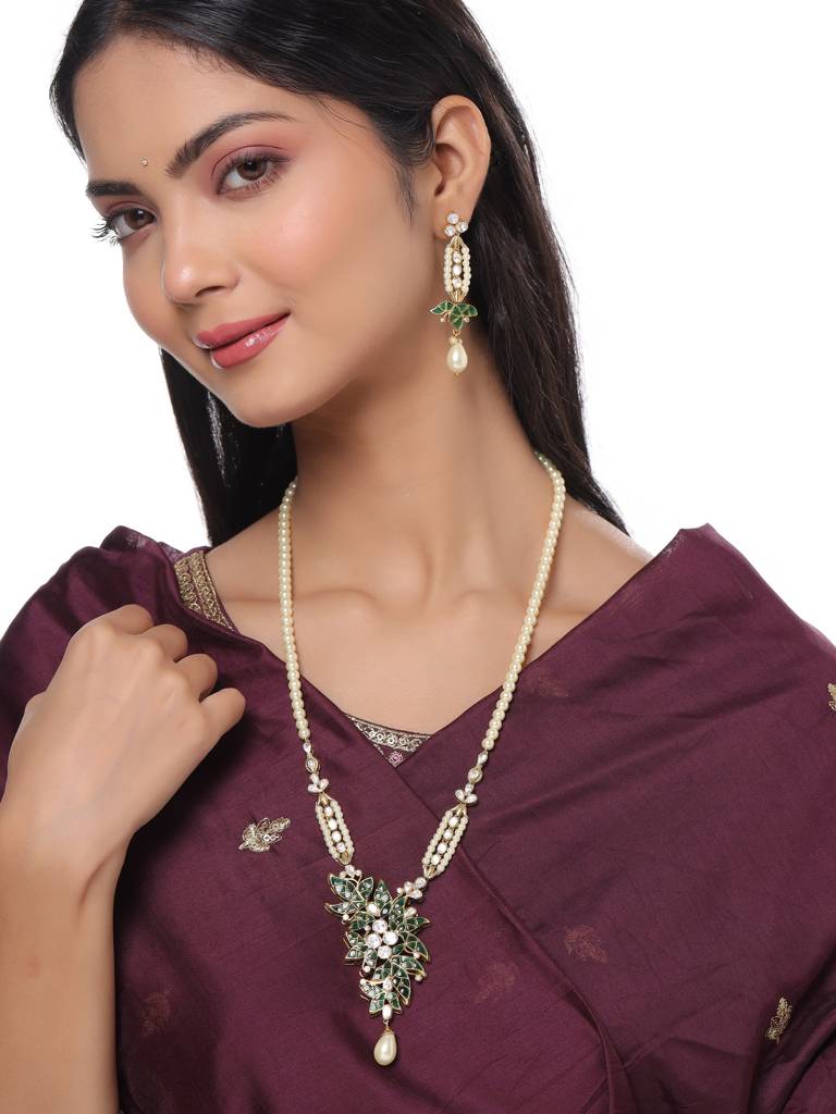 Kicky And Perky 925 Sterling Silver Gold Plated Floral Necklace Earrings Set Jewellery With Pearls And Moissan : SILWNS005