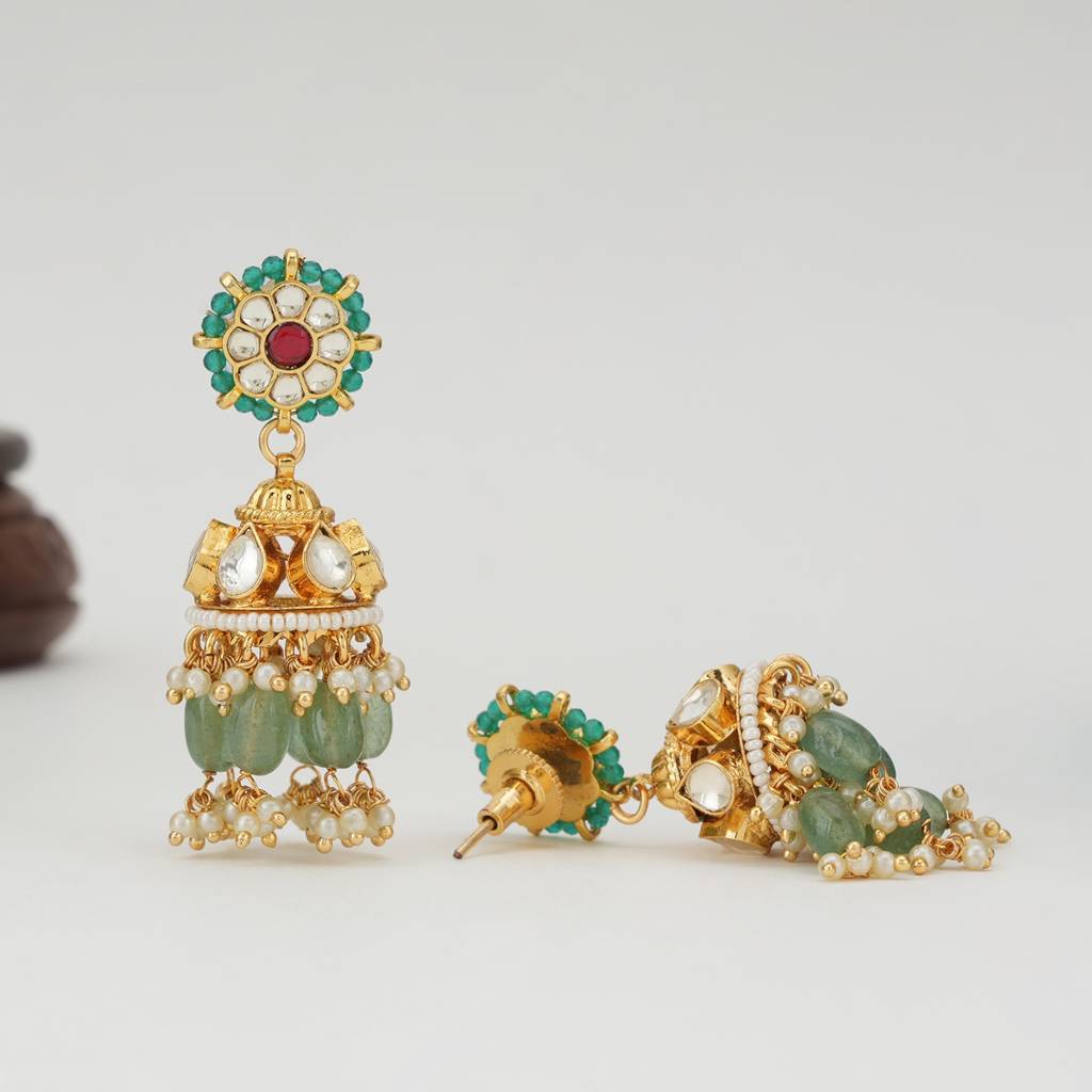Stunning Pearl Pachi Kundan Gold Necklace Set : SJ1585