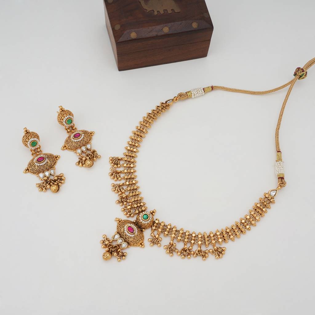 Eternz Certified Jewellery - Smars Jewelry Stunning Kundan Stone Gold Necklace Set (18 Inches)