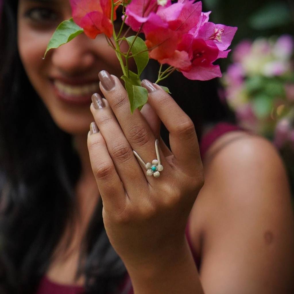 Floral Heirloom Ring : SJ46
