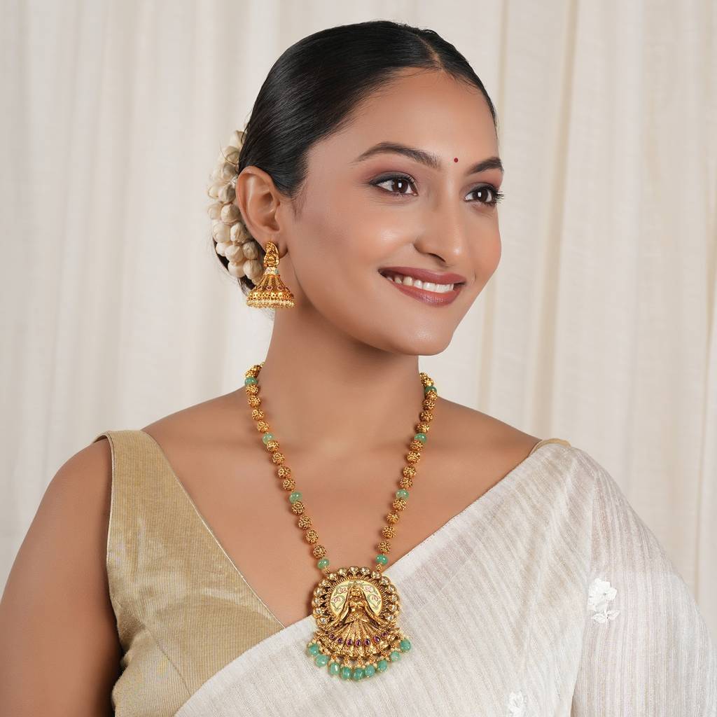 Stunning Antique Gold Long Dulhan Stone Necklace Set : SJ498