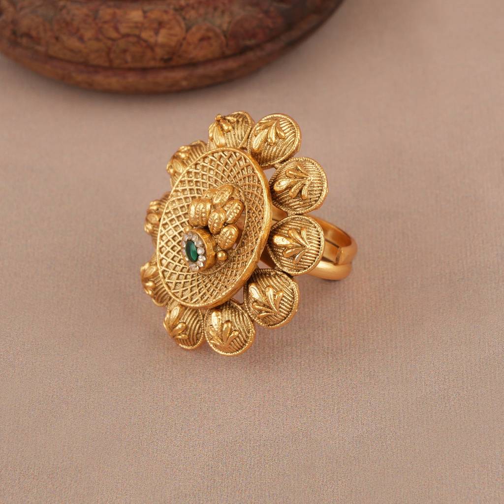 Stunning High Gold Floral Finger Ring : SJ583
