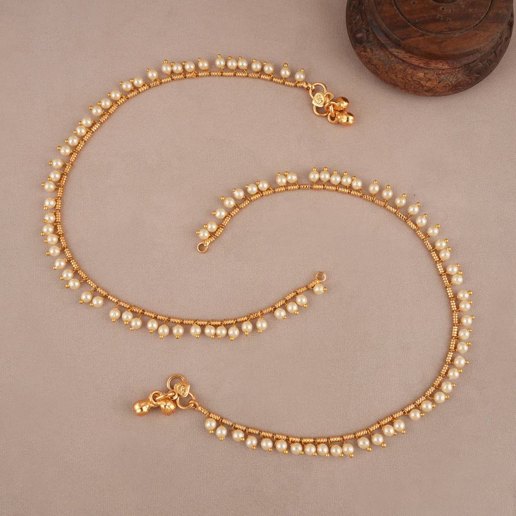 Stunning Pearl Line Elegant Gold Plated Anklet Set : SJ592