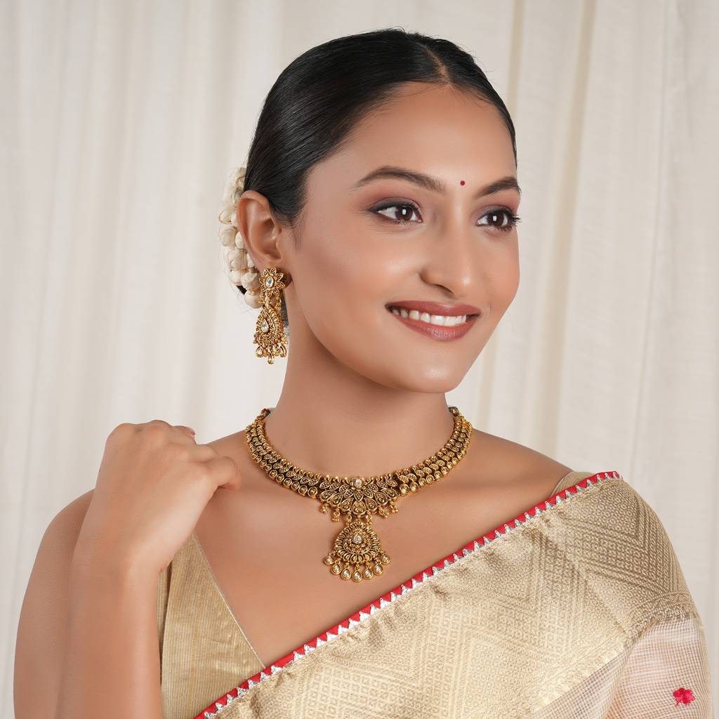 Amazing Antique Gold Kundan Necklace Set : SJ604