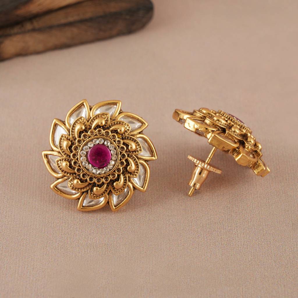 Beautiful Floral Kundan Ruby Gold Stud : SJ607