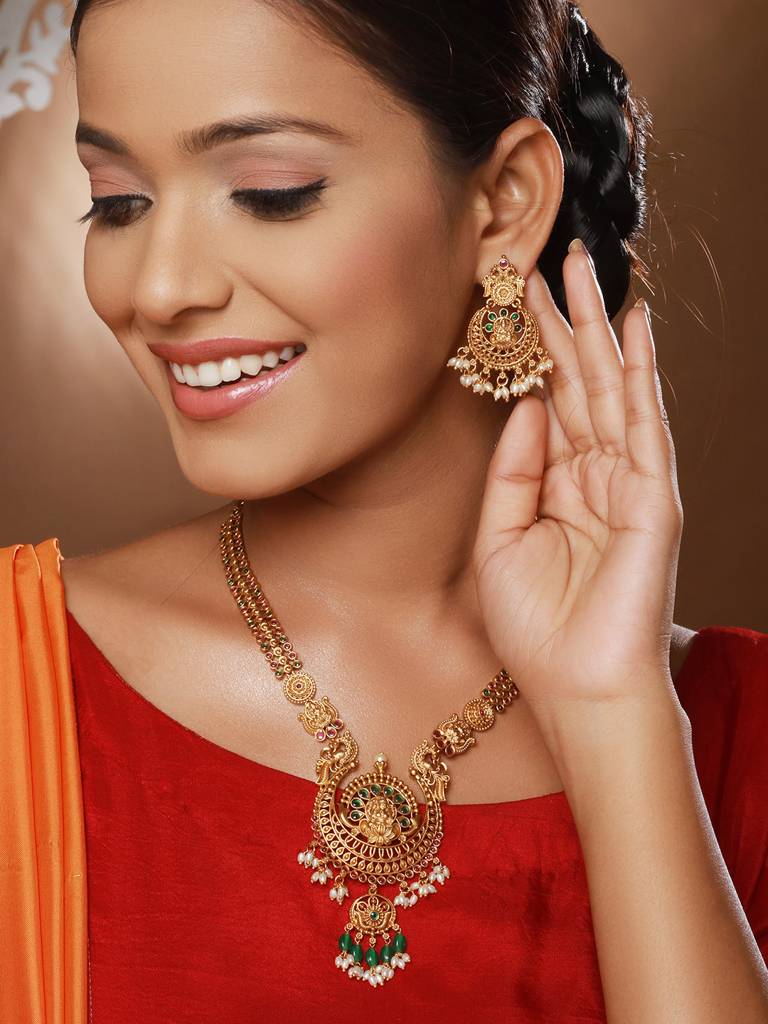 Gold Plated Zircon Studded Lakshmi Ji Necklace Jewellery Set : SJNK2222