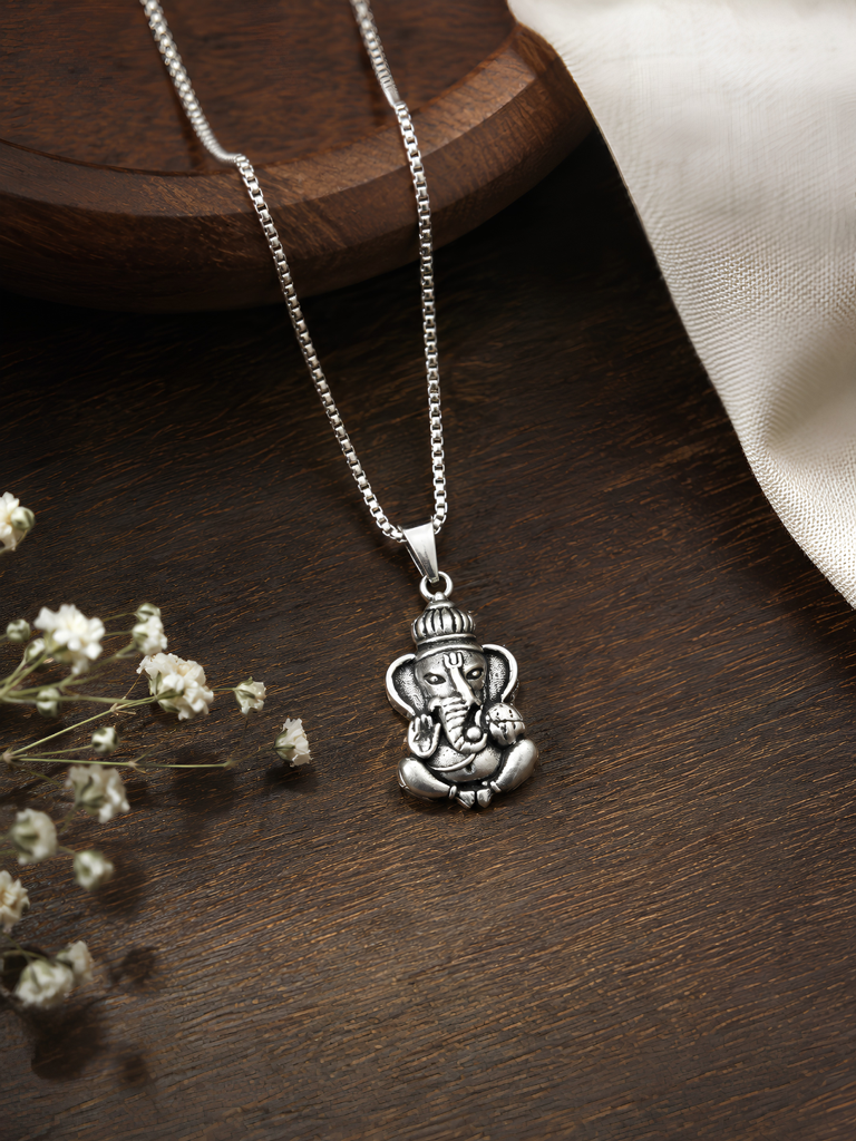 Swadeshi Pitara Lord Ganesha Silver Pendant · Eternz