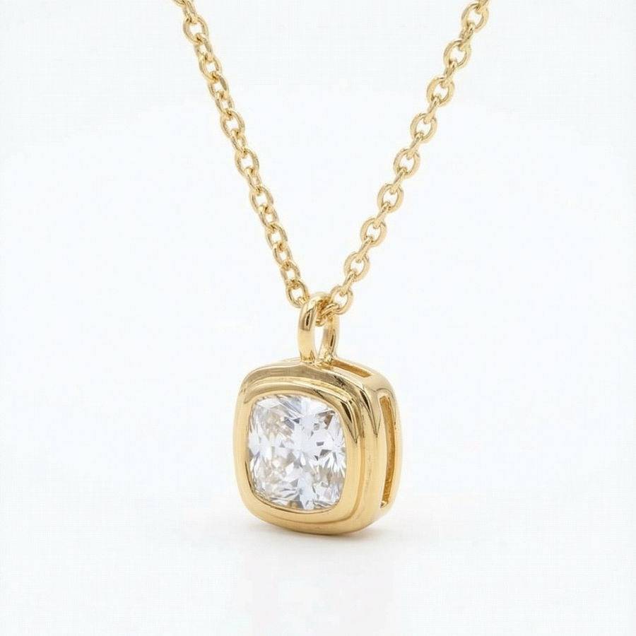 Square Diamond Necklace For Women | Crystal Pendant Jewellery : 8501326413