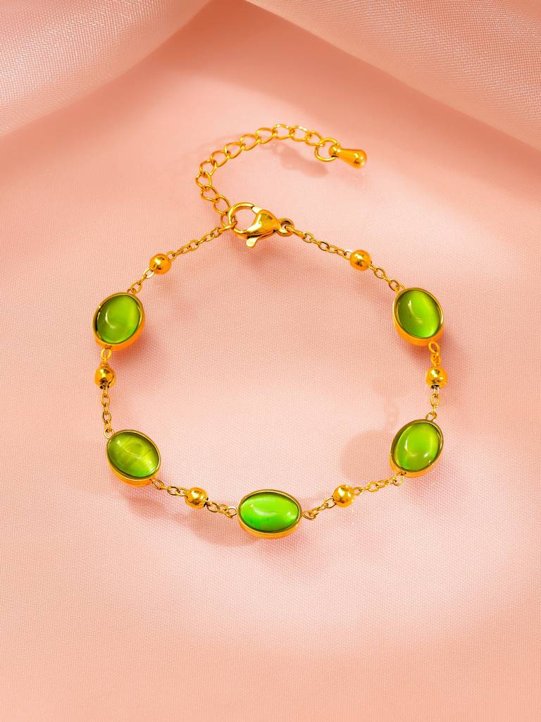 Eternz Certified Jewellery - NAITRA 18K Gold Plated Green Stone Gold Finish Bracelet For Women (8 Inches)