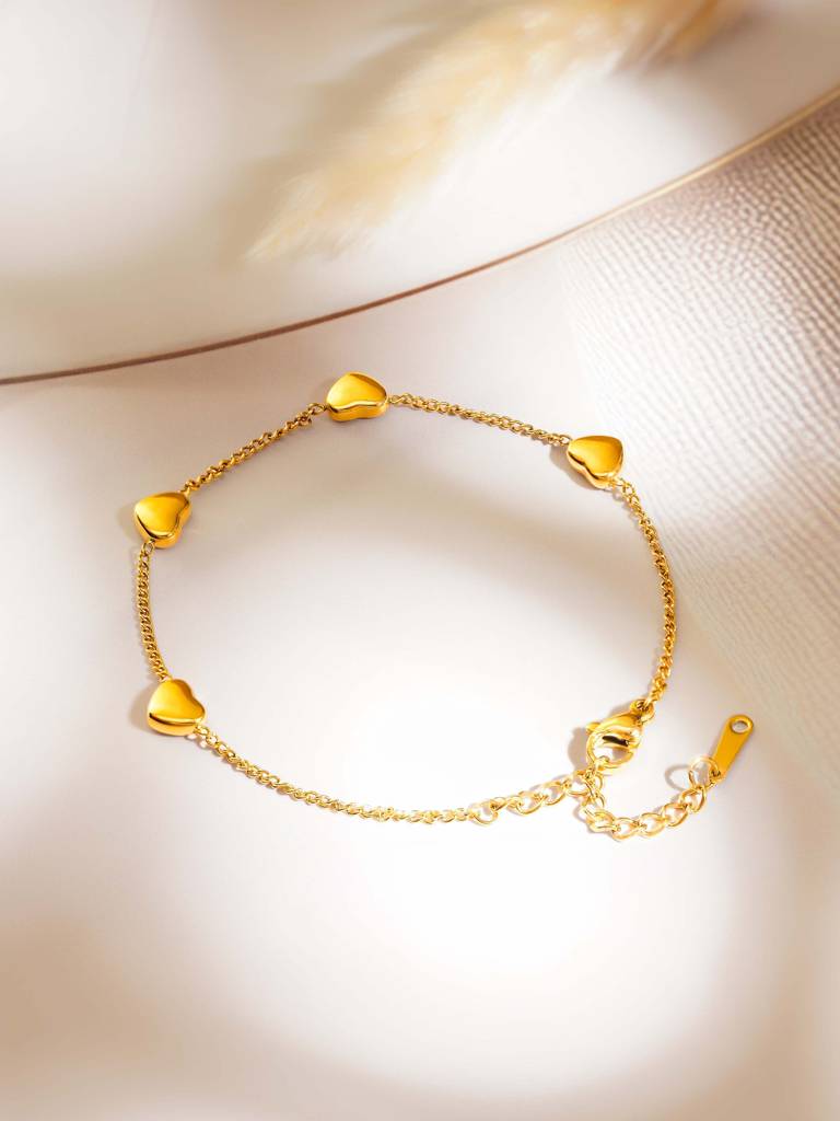 18K Gold Plated Minimal Heart Bracelet For Women : SSBR56