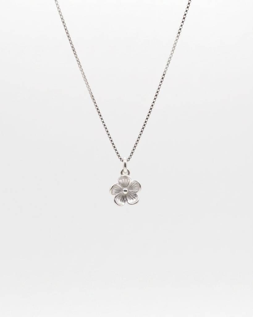 Sterling Silver Flower Pendant Necklace| Silver Jewellery : SSNEFL925