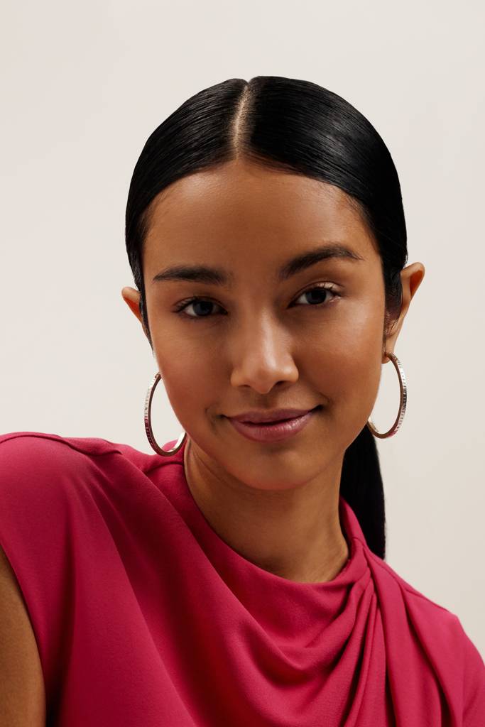 Loa: Logo Hoop Earrings : TBJ3818-01-03