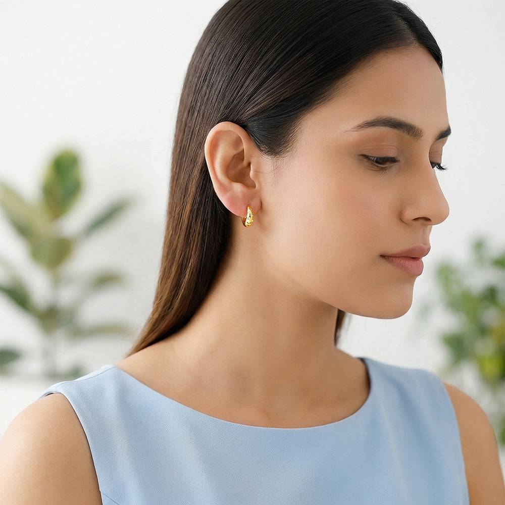 925 Silver Golden Wow Hoop Earrings : TLER044