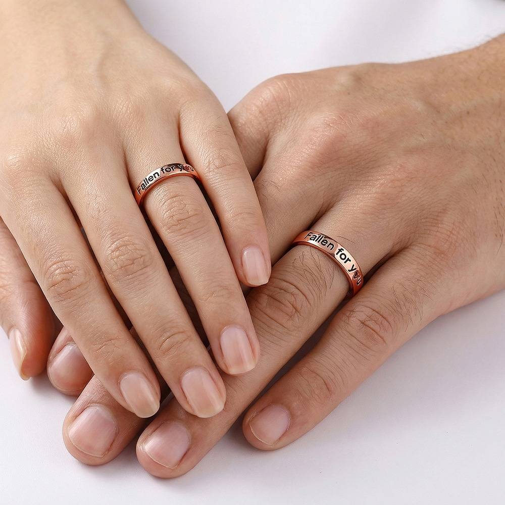 925 Silver Rose Gold Fallen For You Couple Rings, Fixed Size, Indian-19(M),Indian-12 (F)|Gifts For Couples| With Cert : TLR021