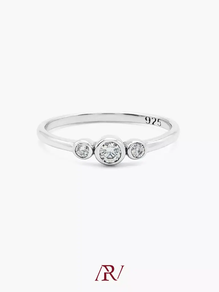 Trio-Diamond Ring : ARV-RI-067