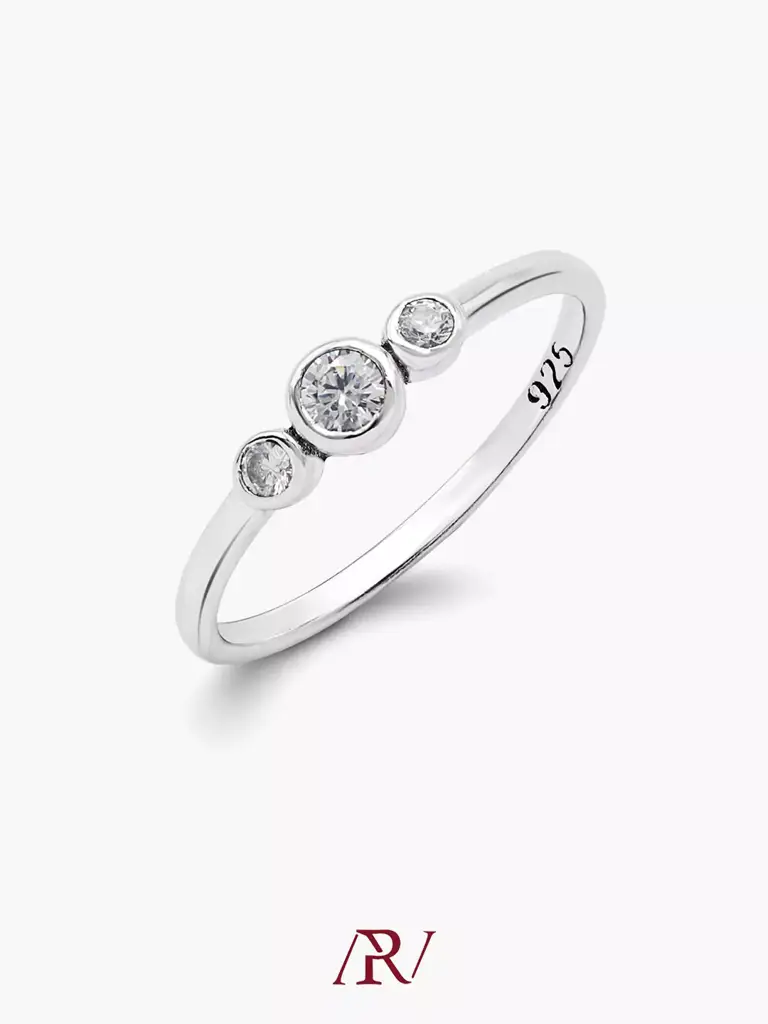 Trio-Diamond Ring : ARV-RI-067