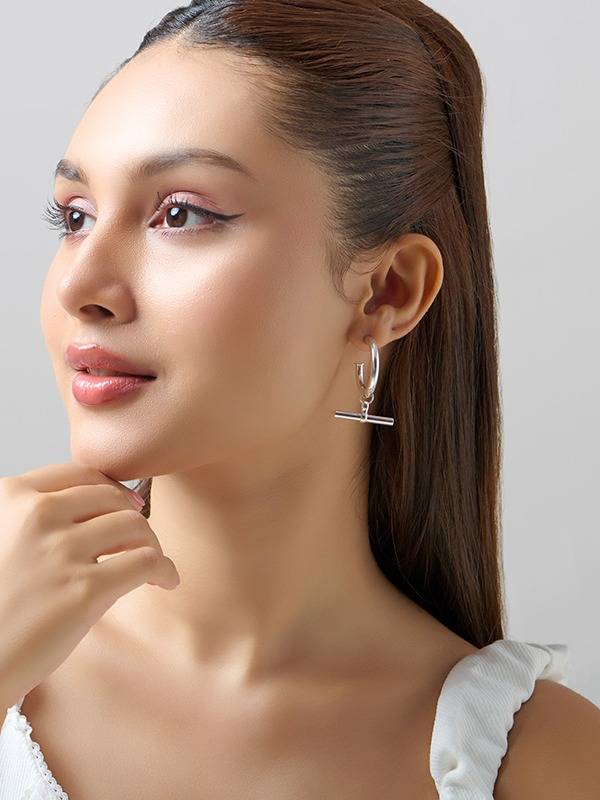 T-Bar C-Hoop Earrings : AFER3832D27MSL