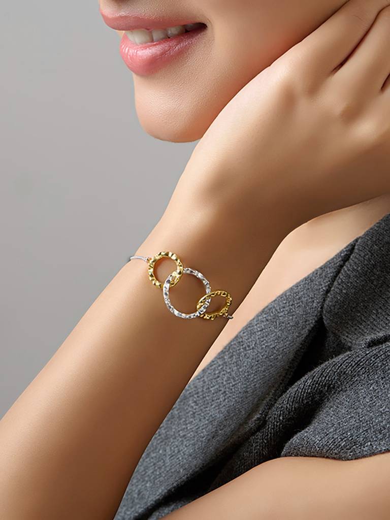 Elara Two-Tone Interlocking Circles Adjustable Bracelet : BR1090772T