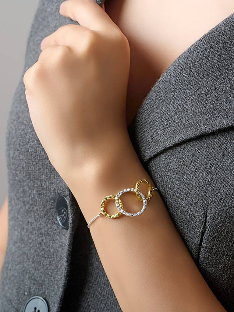 Elara Two-Tone Interlocking Circles Adjustable Bracelet : BR1090772T