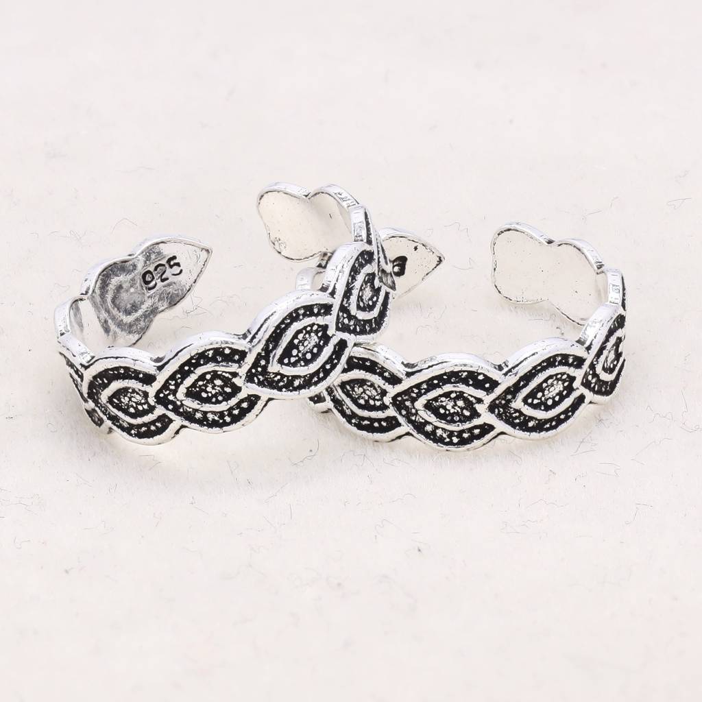 Loop Swirl Toe Ring : TS-TR-011