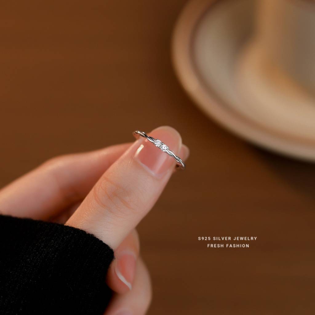 Brd Jewelry 925 Sterling Silver Twisted Cz Stone Silver Ring I Adjustable Silver Ring For Women & Girls : BRDK1465