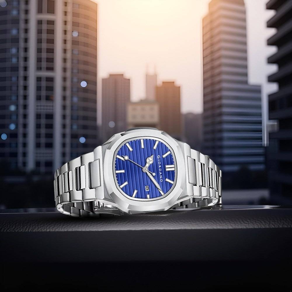 Analog Watch For Men – Textured Dial, Stainless Steel Strap, Date ...