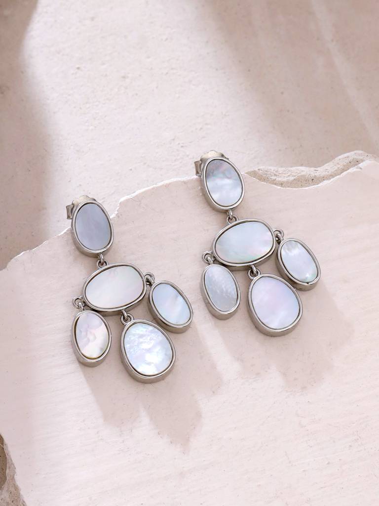 Kicky & Perky 925 Sterling Silver Mother Of Pearl Oval Disc Earrings : VSILIJE004_S