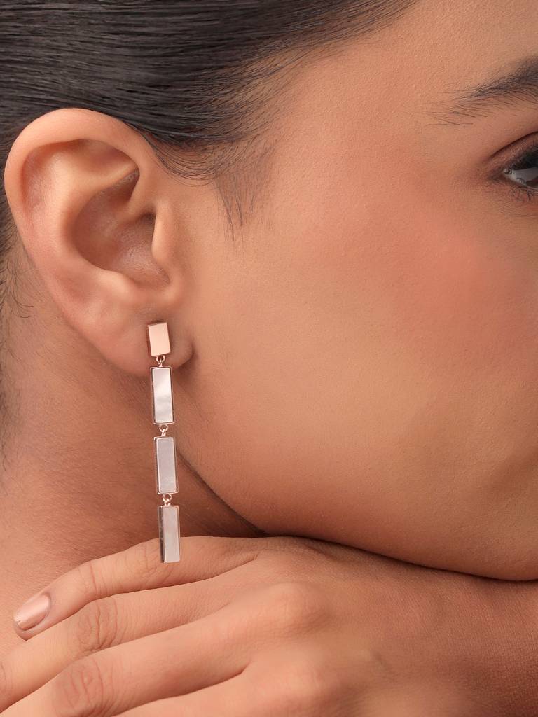 Kicky & Perky 925 Sterling Silver Brick Pattern Mother Of Pearl Earrings : VSILIJE010_R