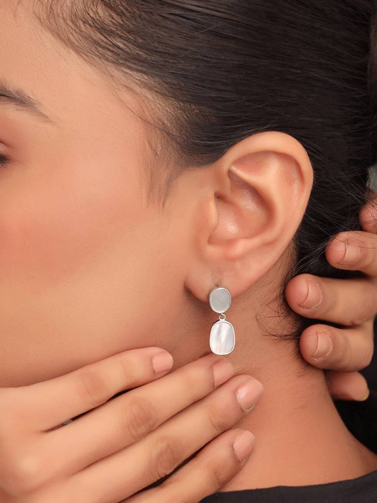 Kicky & Perky 925 Sterling Silver Abstract Mother Of Pearl Earrings : VSILIJE011_S