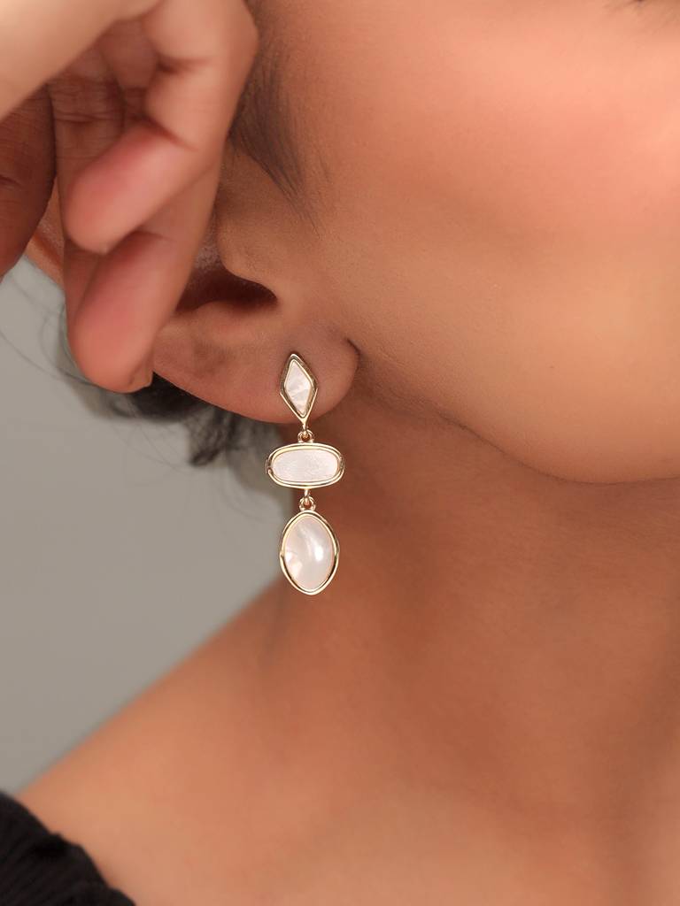 Kicky & Perky 925 Sterling Silver Geometric Mother Of Pearl Earrings : VSILIJE014_G
