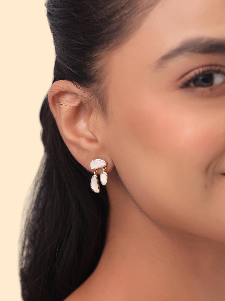 Kicky & Perky 925 Sterling Silver Pearl Earrings. : VSILIJE017_G