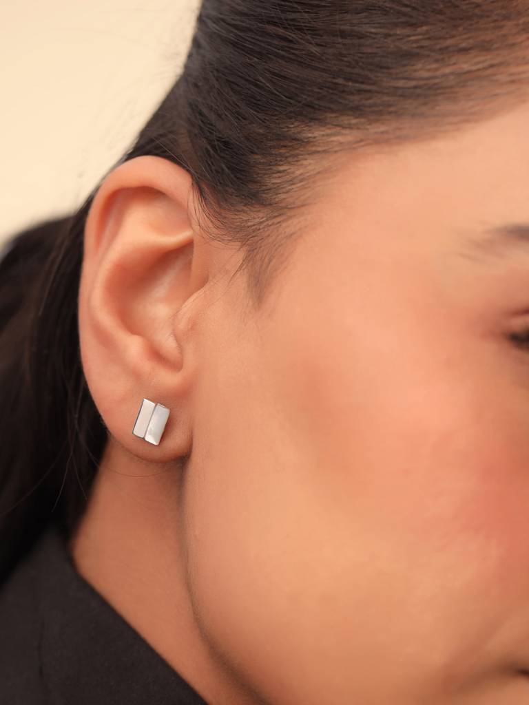 Kicky & Perky 925 Sterling Silver Geometric Mother Of Pearl Stud Earrings. : VSILIJE021_S