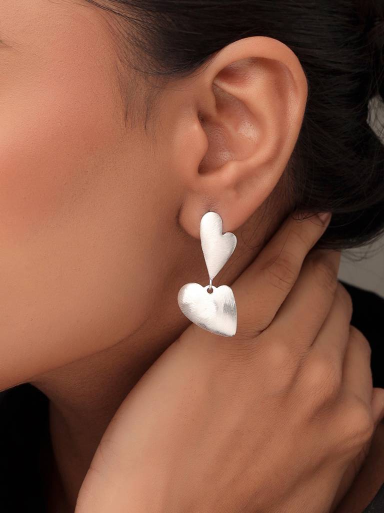 Kicky & Perky 925 Sterling Silver Abstract Scratch-Finish Earrings : VSILIJE039