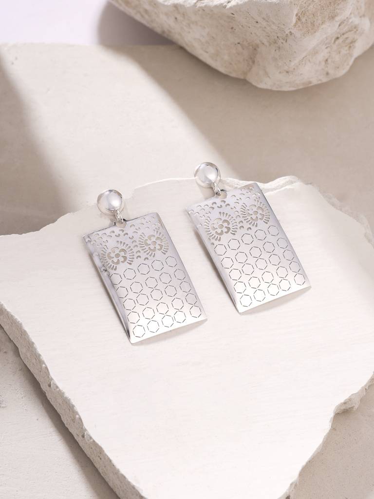 Kicky & Perky 925 Sterling Silver Geometric Jali Pattern Earrings (Silver Rhodium) : VSILIJE045
