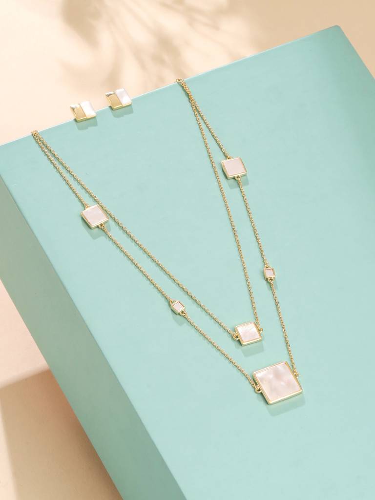 Kicky And Perky 925 Sterling Silver Mother Of Pearl Necklace And Earring Set -Vsilijns013 : VSILIJNS013_G