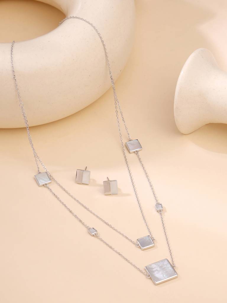 Kicky And Perky 925 Sterling Silver Mother Of Pearl Necklace And Earring Set -Vsilijns013 : VSILIJNS013_S
