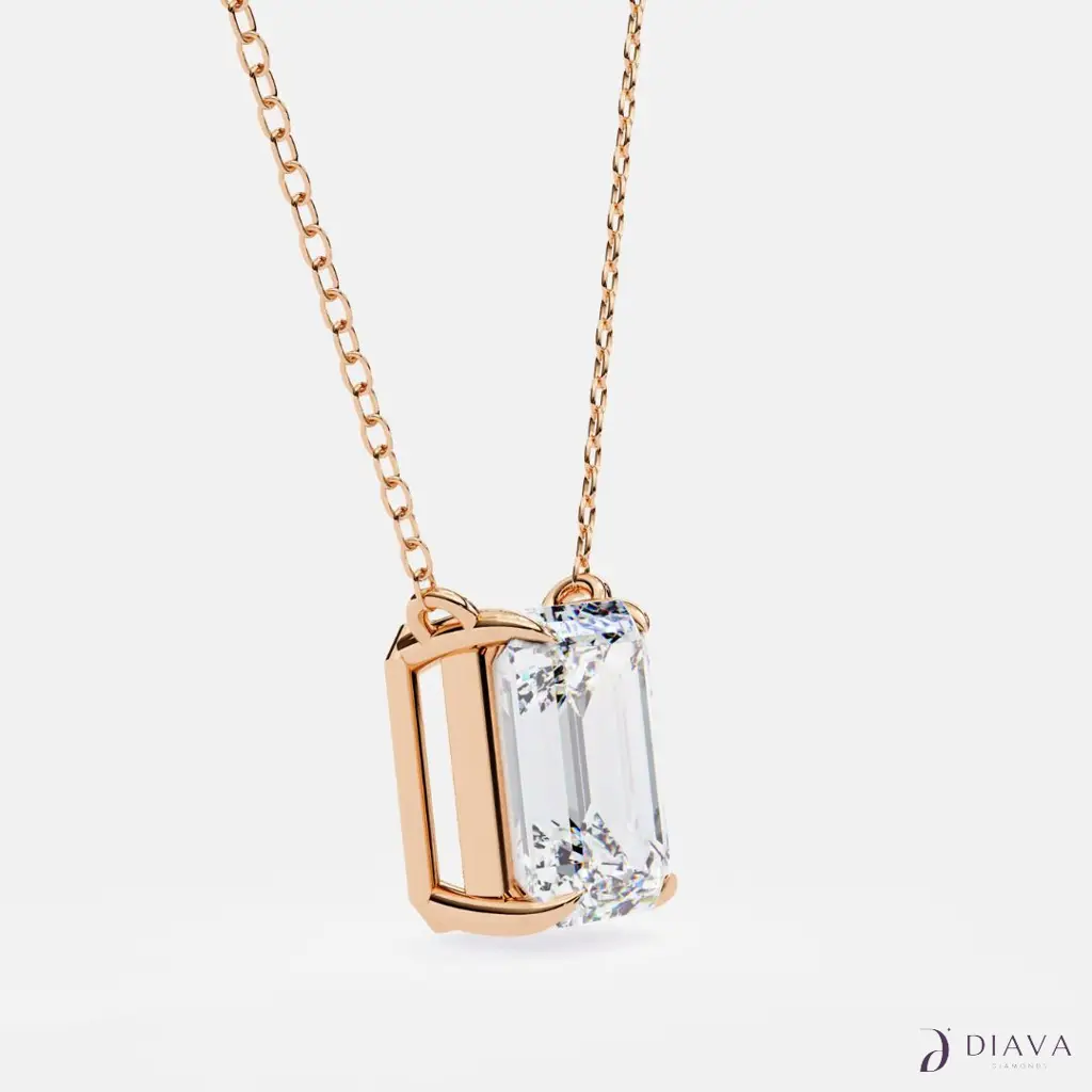 Classic Emerald Solitaire Pendant : ClassicEmeraldSolitairePendant
