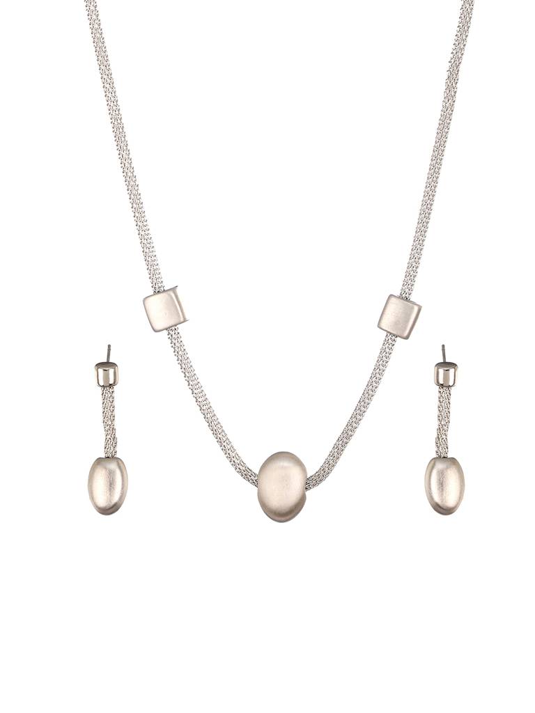 Anti-Tarnish Silver Toned Trendy Chain Jewelry Set : STNK8193