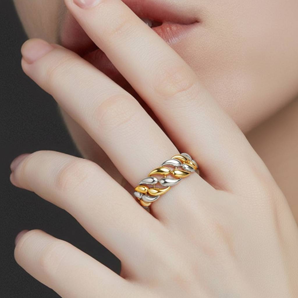 Chic Fusion Gold Ring : WG10131